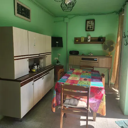 Le Mazet Сент-Амбруа